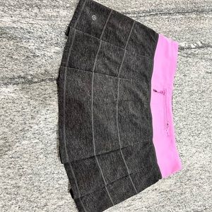 Lululemon pace rival size 6 in grey! Hardly worn!